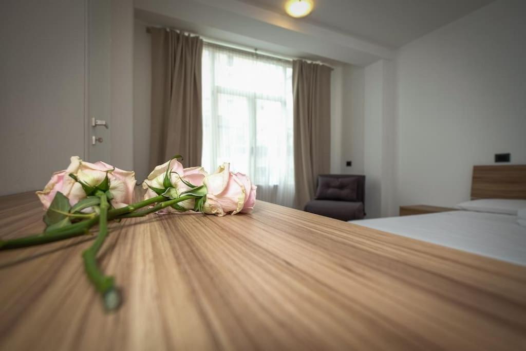 Ferienwohnung La Casa Di Elena Bergamo Exterior foto